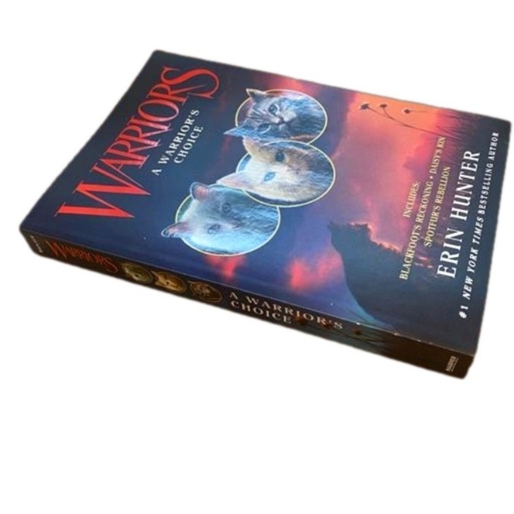 A Warriors Choice: Warriors Novel by  author Erin Hunter - Picture 2 of 3
